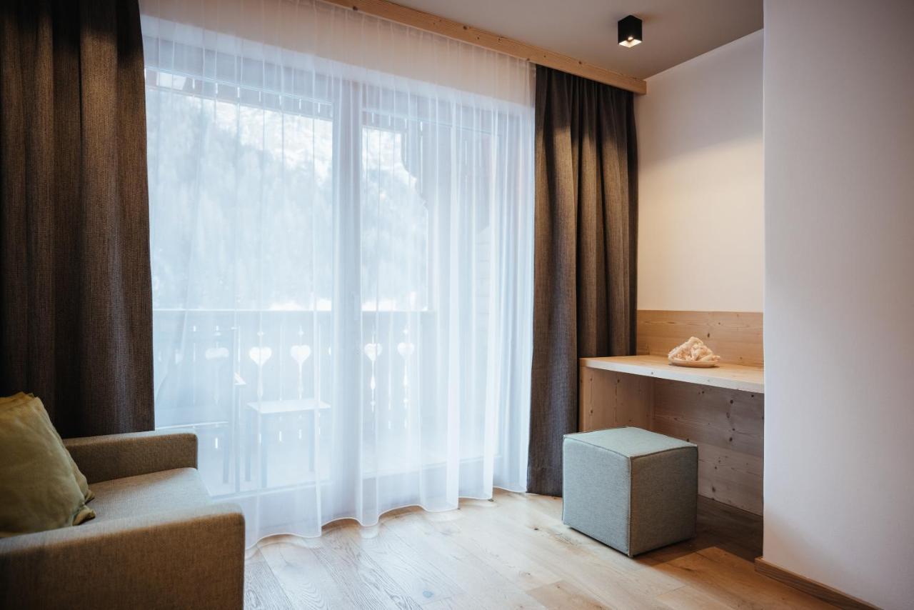 Berghotel Sanvi San Martino in Badia Exteriör bild