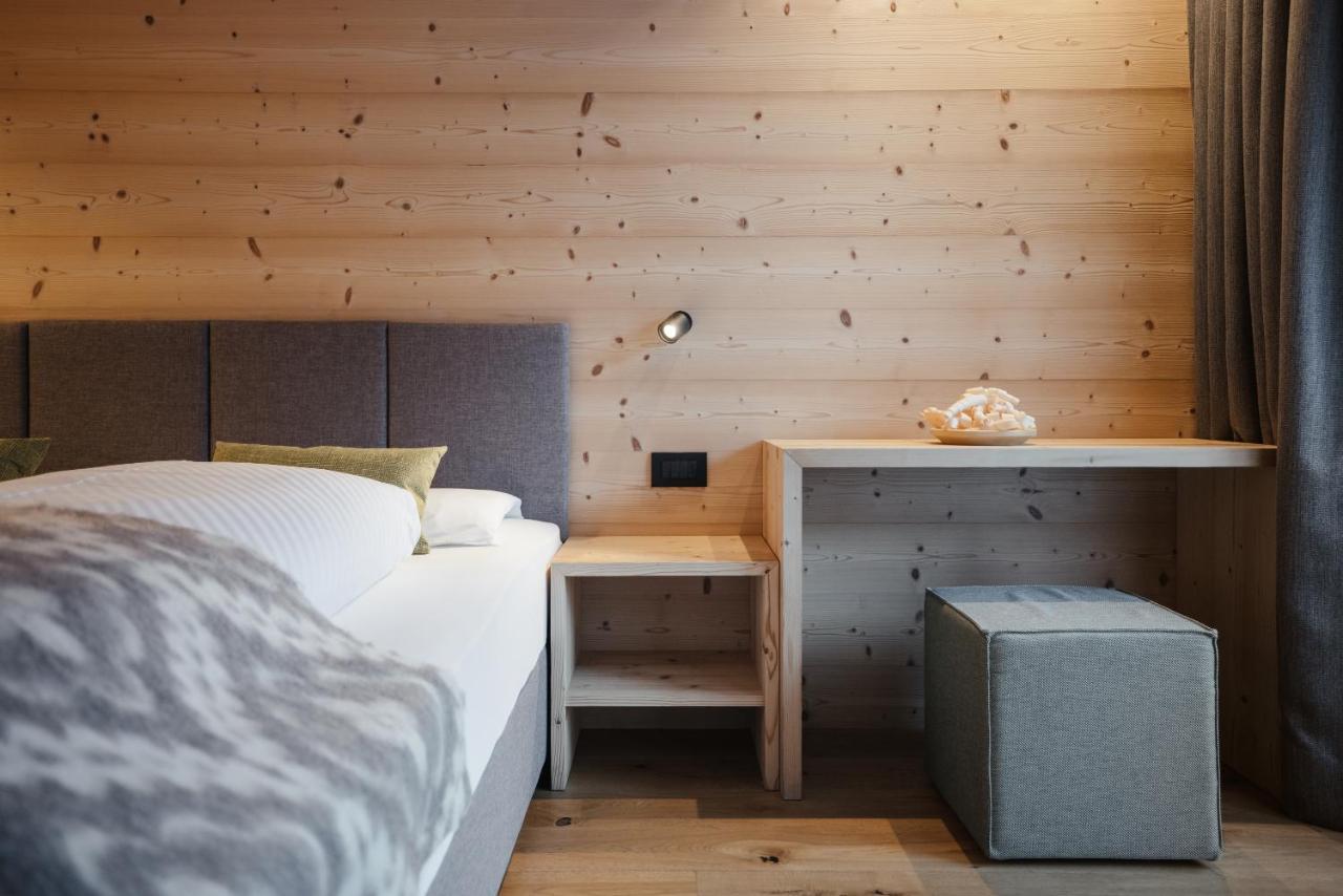 Berghotel Sanvi San Martino in Badia Exteriör bild