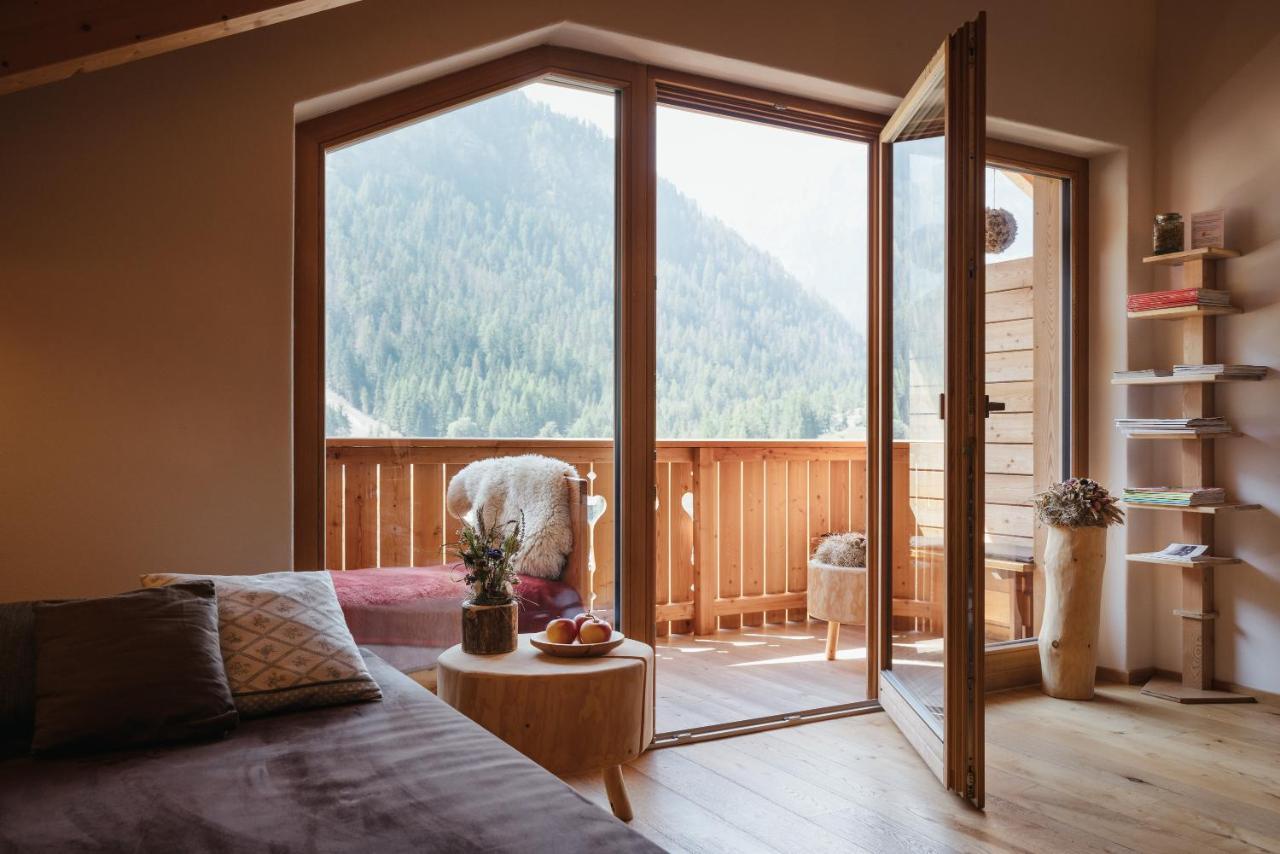 Berghotel Sanvi San Martino in Badia Exteriör bild